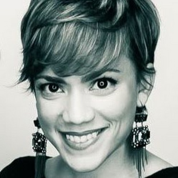 Meet your Posher, Eloise - Picture 1 of 1